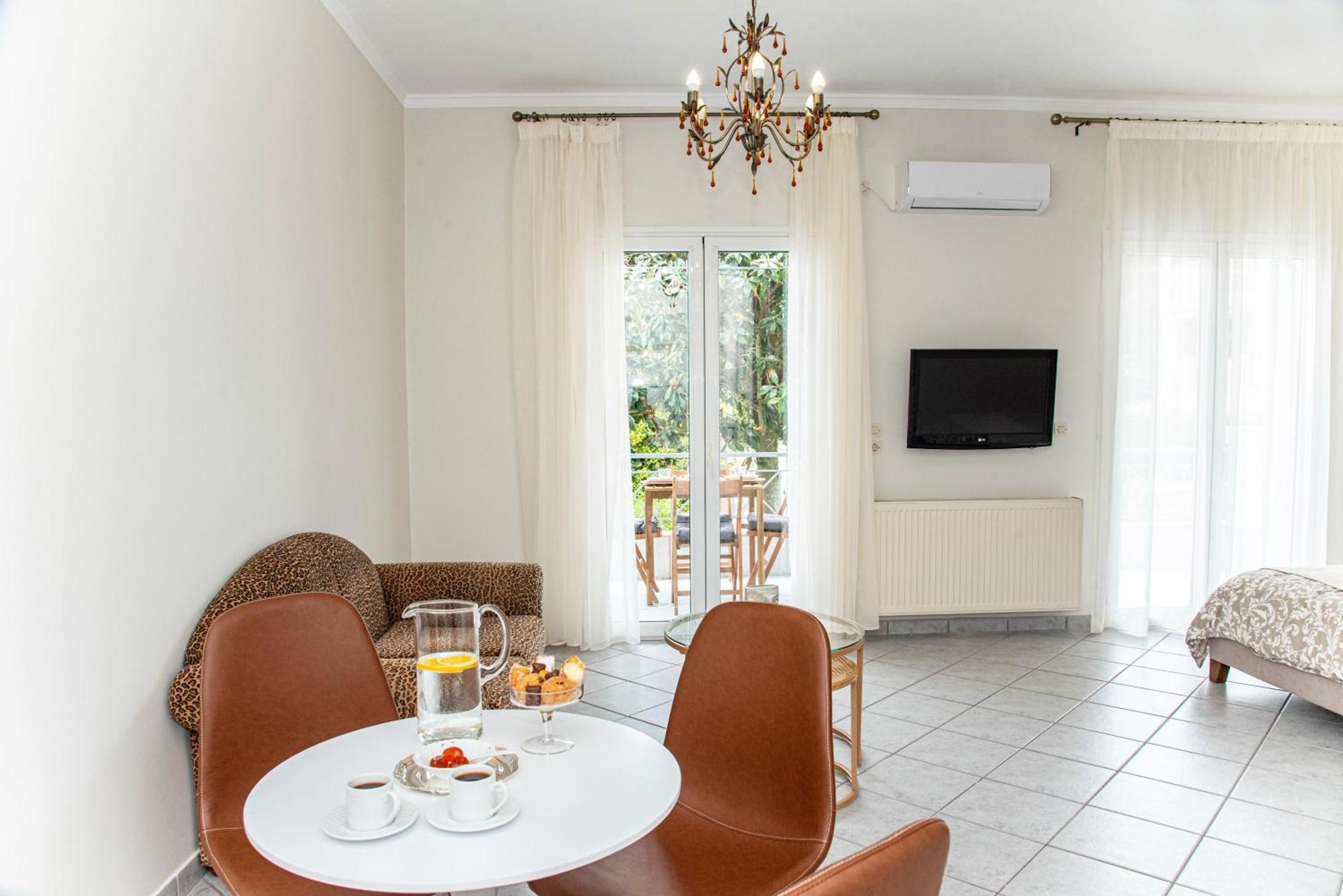Theashomly Apartman Kastanéa Kültér fotó